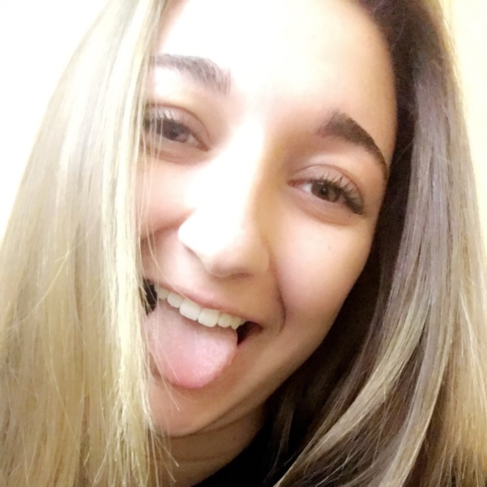 Meet your Posher, Nicole